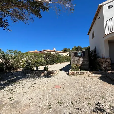 Sobre Rocas Villa Calpe